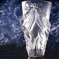 Lalique Angelots (angels) Vase